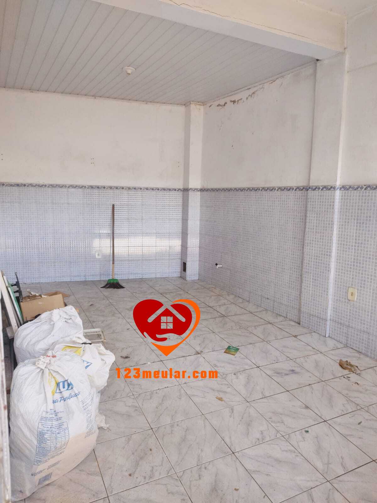 Imagem Loja à Venda, 105 m² em - Imagem Loja à Venda, 105 m² em -