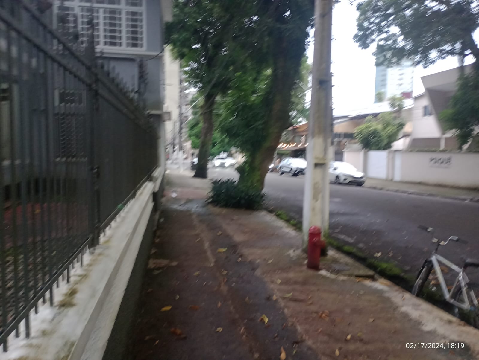 Imagem Sobrado com 5 Quartos para Alugar, 600 m²em Batista Campos - Belém Imagem Sobrado com 5 Quartos para Alugar, 600 m²em Batista Campos - Belém