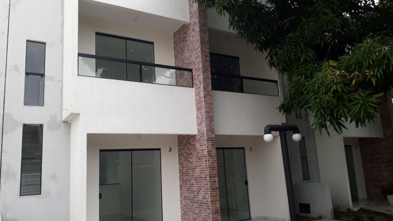 Imagem Casa de Condomínio com 2 Quartos à Venda, 80 m² em Ponta Negra - Natal