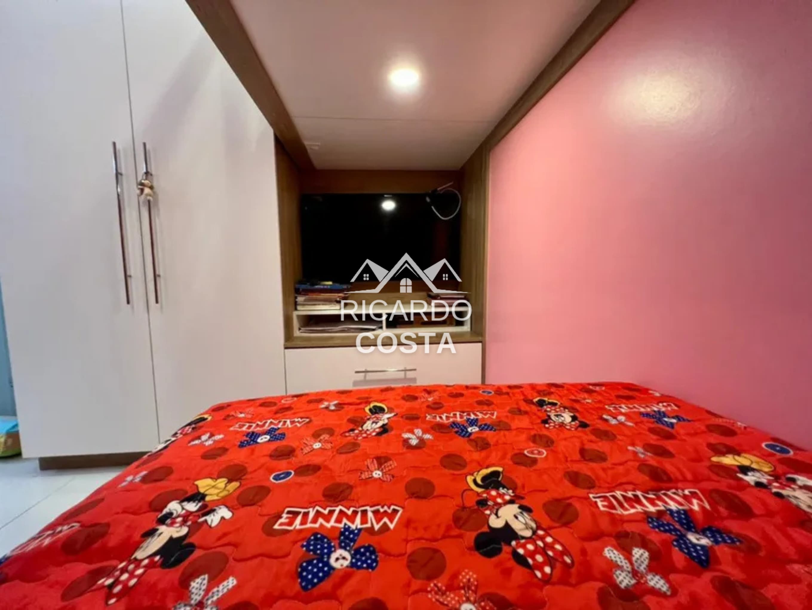 Imagem Casa de Condomínio com 3 Quartos à Venda ou Locação, 310 m² em Jacarepaguá - Rio de Janeiro Imagem Casa de Condomínio com 3 Quartos à Venda ou Locação, 310 m² em Jacarepaguá - Rio de Janeiro