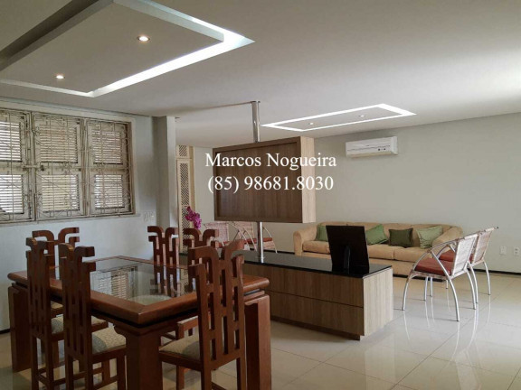 Imagem Casa com 4 Quartos à Venda, 279 m²em Vila União - Fortaleza