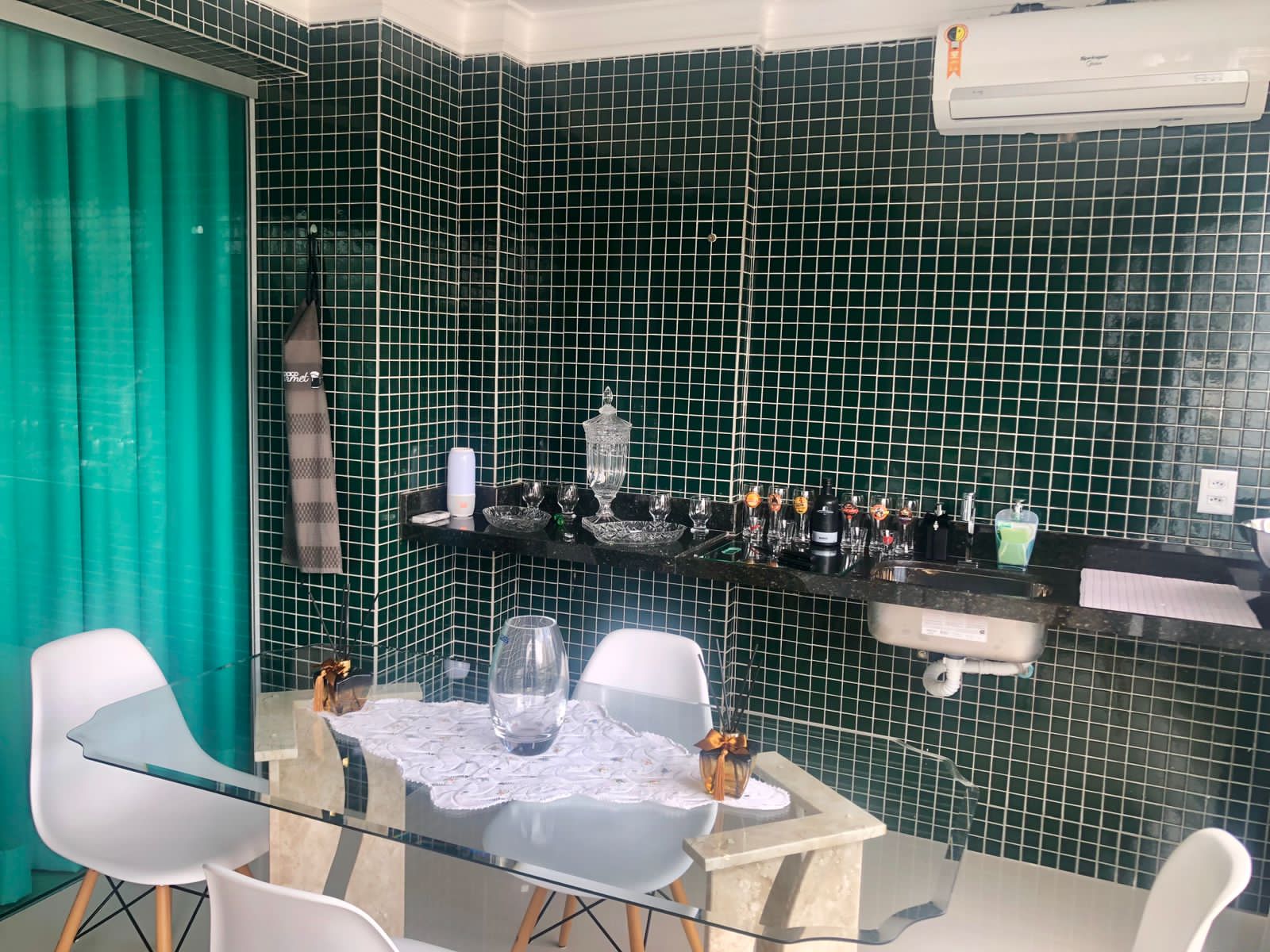 Imagem Apartamento com 3 Quartos à Venda, 138 m²em Cremação - Belém