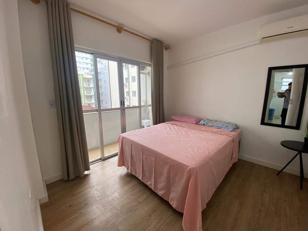 Imagem Apartamento com 2 Quartos à Venda, 69 m²em Centro - Balneário Camboriú