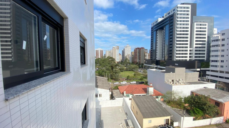 Imagem Apartamento com 3 Quartos à Venda, 110 m² em Centro - Torres Imagem Apartamento com 3 Quartos à Venda, 110 m² em Centro - Torres