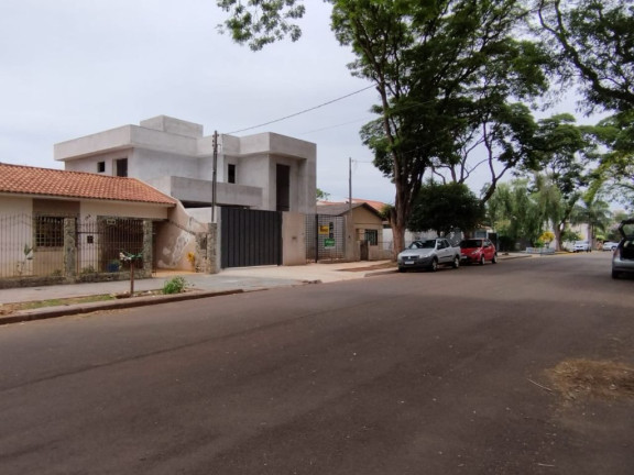 Imagem Casa com 3 Quartos à Venda, em Jardim Alvorada - Maringá Imagem Casa com 3 Quartos à Venda, em Jardim Alvorada - Maringá
