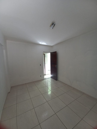 Imagem Casa com 3 Quartos para Alugar,  em Centro - Parnamirim