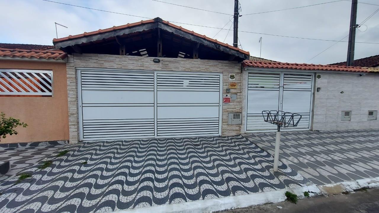 Casa com 2 Quartos à Venda, 85 m²em Solemar - Praia Grande