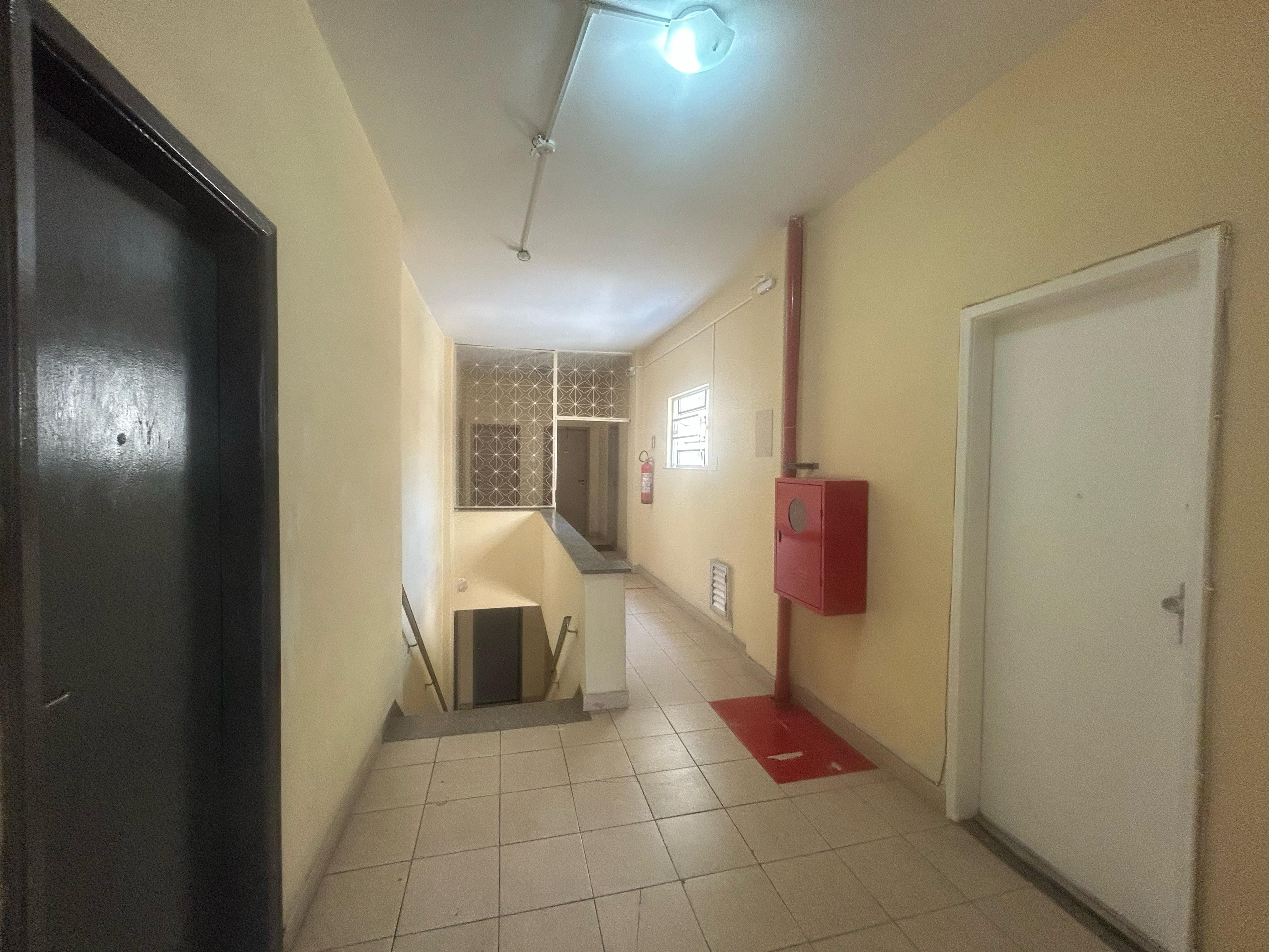 Imagem Apartamento com 2 Quartos à Venda, 50 m² em Fátima - Niterói