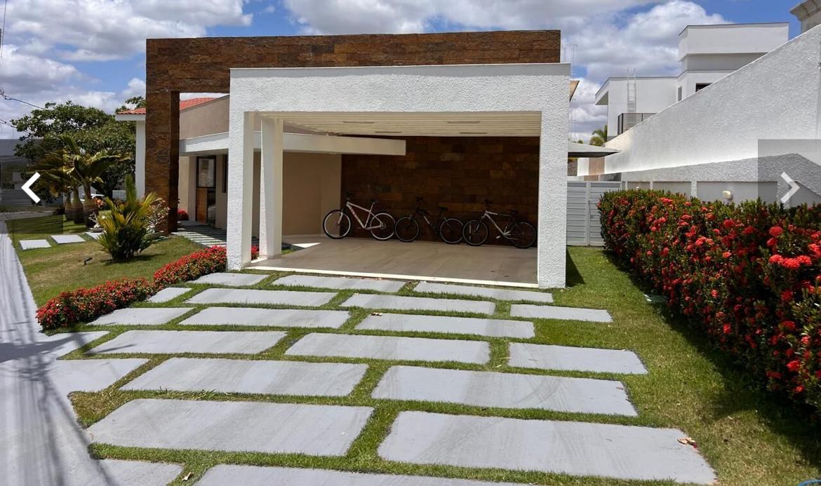 Imagem Casa com 4 Quartos à Venda, 300 m²em Universitário  - Caruaru