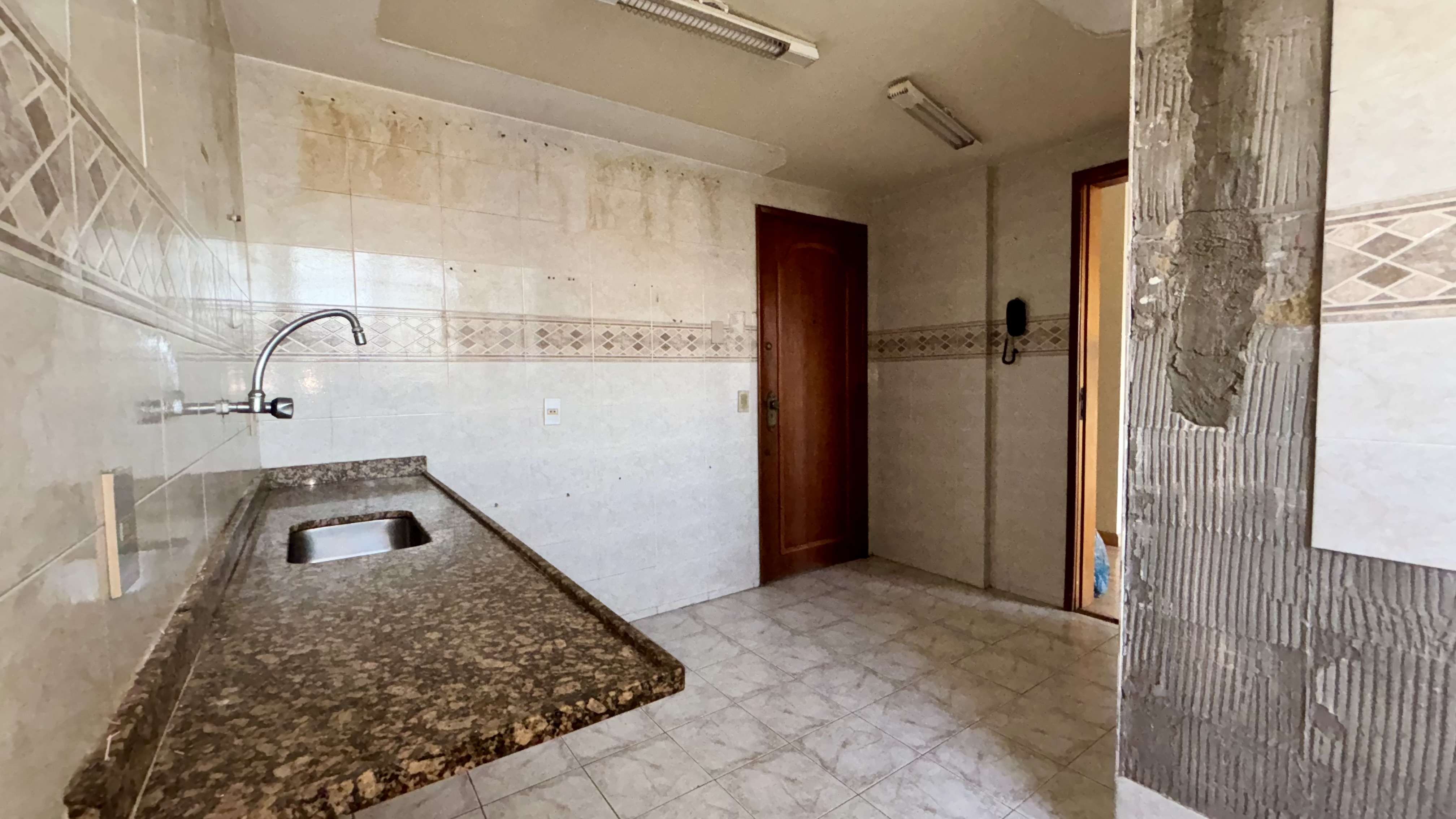 Imagem Apartamento com 2 Quartos à Venda, 80 m² em Icaraí - Niterói Imagem Apartamento com 2 Quartos à Venda, 80 m² em Icaraí - Niterói