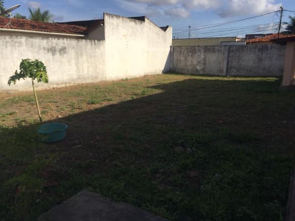 Imagem Casa com 3 Quartos para Alugar, 1 m² em COHAB Anil I - São Luís