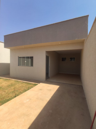 Casa com 2 Quartos à Venda, 80 m² em Vila São Joaquim - Aparecida de Goiânia