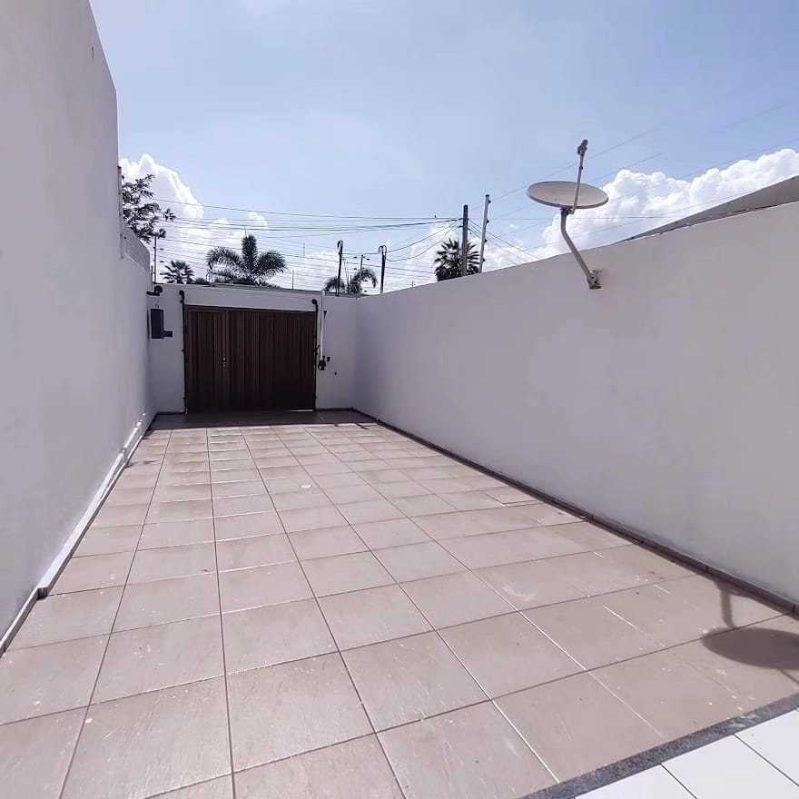 Imagem Casa com 2 Quartos à Venda, 85 m²em Prefeito José Walter - Fortaleza Imagem Casa com 2 Quartos à Venda, 85 m²em Prefeito José Walter - Fortaleza