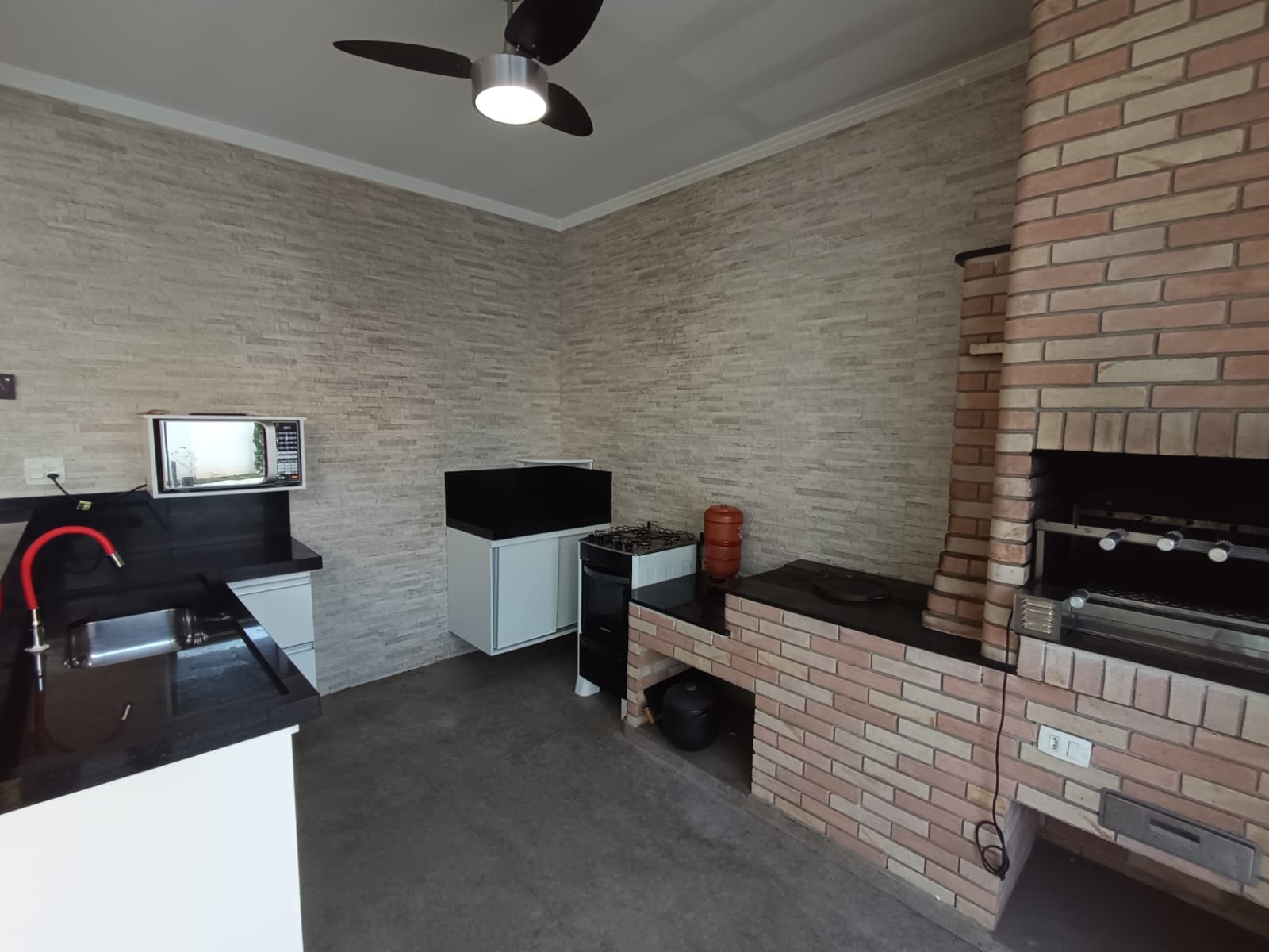 Imagem Casa de Condomínio com 5 Quartos para Alugar, 445 m² em Condomínio Parque das Garças II - Atibaia Imagem Casa de Condomínio com 5 Quartos para Alugar, 445 m² em Condomínio Parque das Garças II - Atibaia