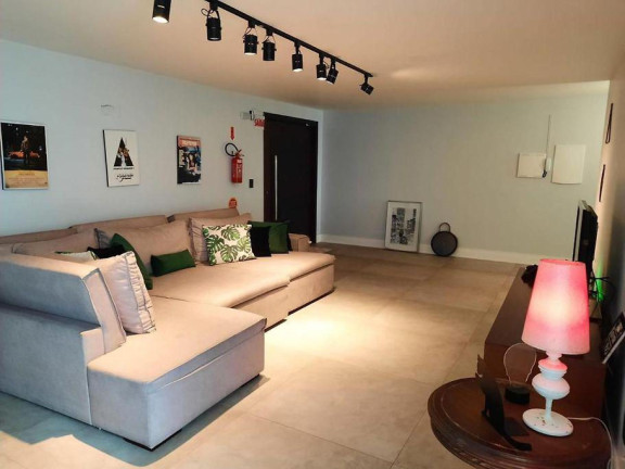 Imagem Casa com 7 Quartos à Venda, 390 m² em Balneário Perequê - Porto Belo Imagem Casa com 7 Quartos à Venda, 390 m² em Balneário Perequê - Porto Belo