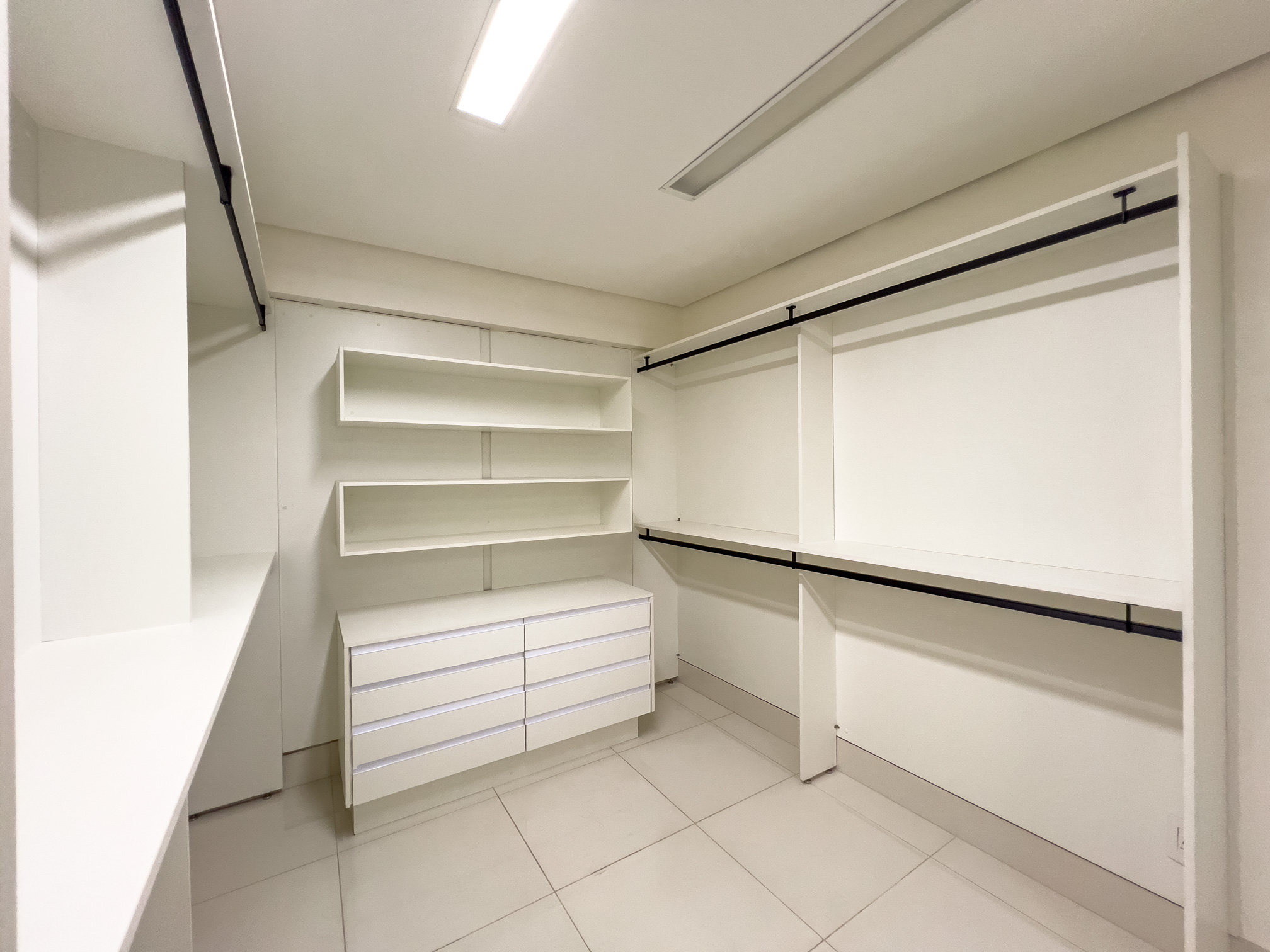 Imagem Apartamento com 2 Quartos à Venda, 108 m²em Setor Bueno - Goiânia