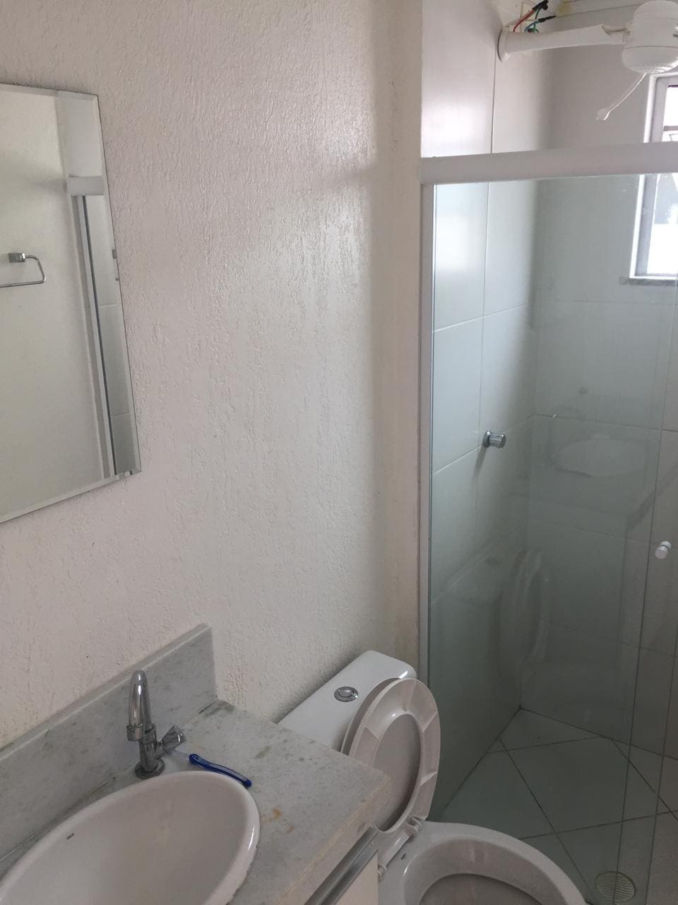 Imagem Apartamento com 3 Quartos para Alugar, 55 m²em Boa União (Abrantes) - Camaçari