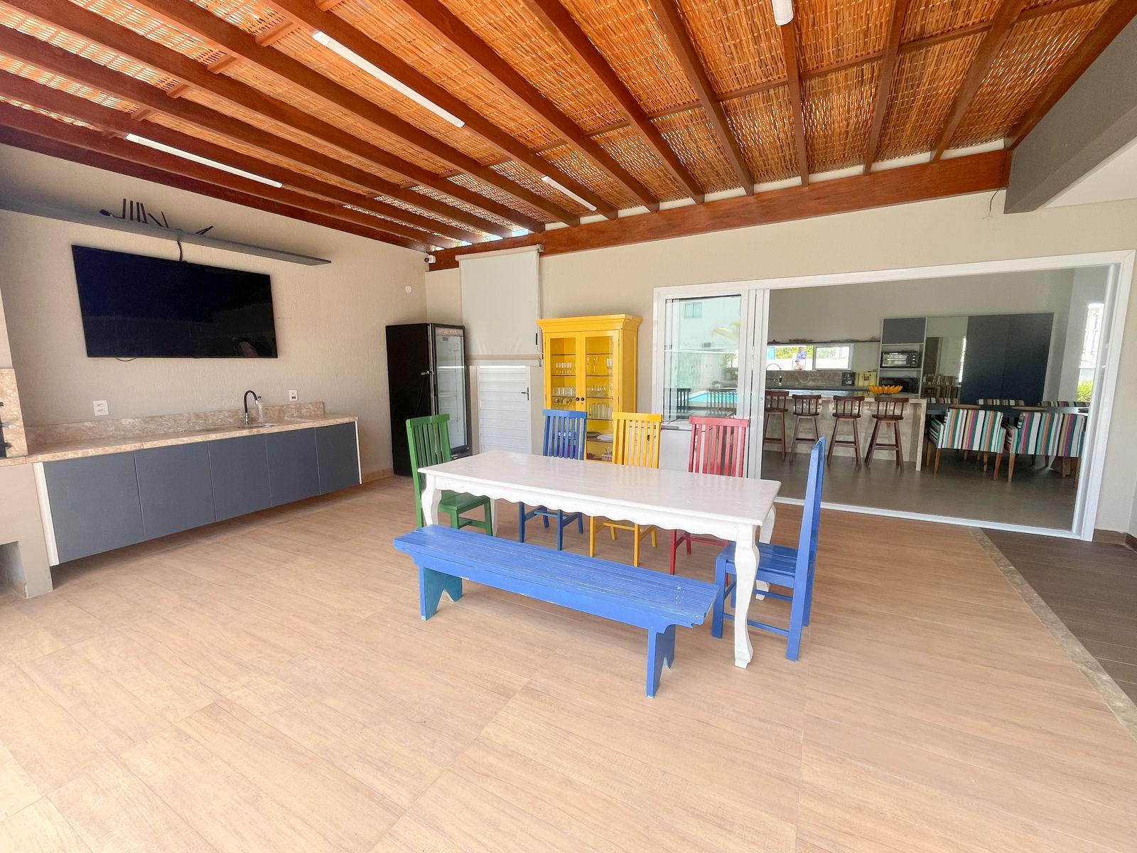 Imagem Casa de Condomínio com 4 Quartos à Venda, 398 m² em Vale do Landirana (Abrantes) - Camaçari Imagem Casa de Condomínio com 4 Quartos à Venda, 398 m² em Vale do Landirana (Abrantes) - Camaçari