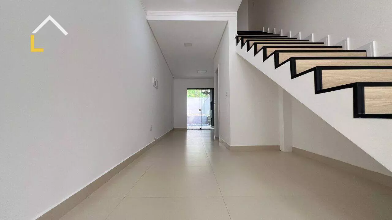Imagem Sobrado com 2 Quartos à Venda, 96 m²em Bom Retiro - Joinville Imagem Sobrado com 2 Quartos à Venda, 96 m²em Bom Retiro - Joinville