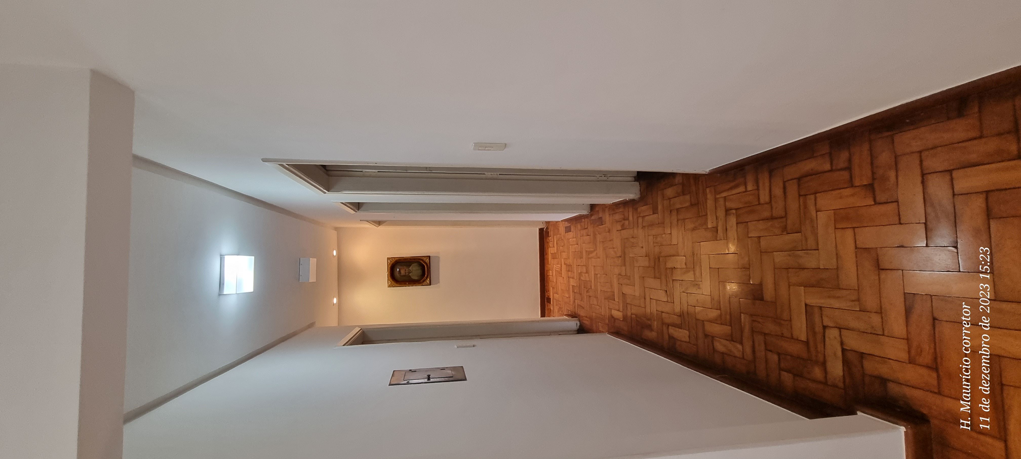 Imagem Casa com 4 Quartos à Venda, 240 m²em Setor Jaó - Goiânia Imagem Casa com 4 Quartos à Venda, 240 m²em Setor Jaó - Goiânia