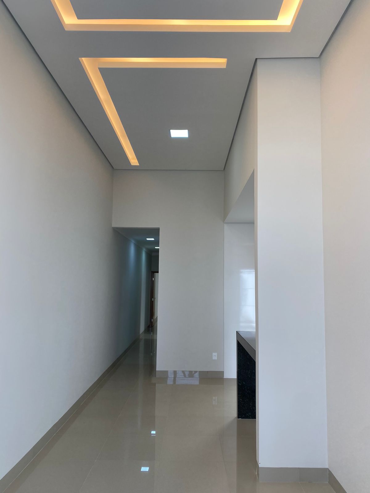 Imagem Casa com 3 Quartos à Venda, 85 m²em Segismundo Pereira - Uberlândia Imagem Casa com 3 Quartos à Venda, 85 m²em Segismundo Pereira - Uberlândia
