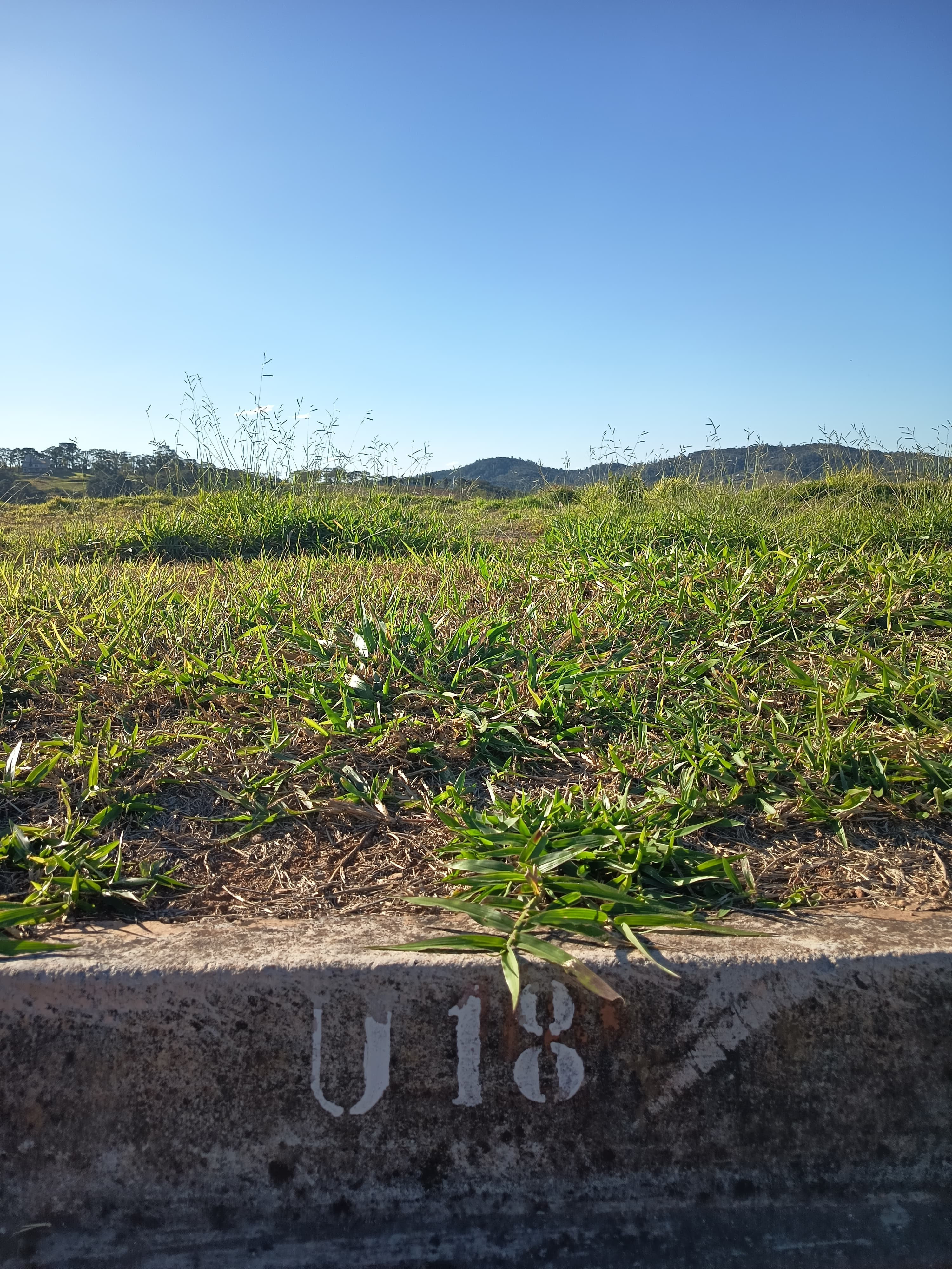 Terreno em Condomínio à Venda, 380 m² em Laranja Azeda - Atibaia