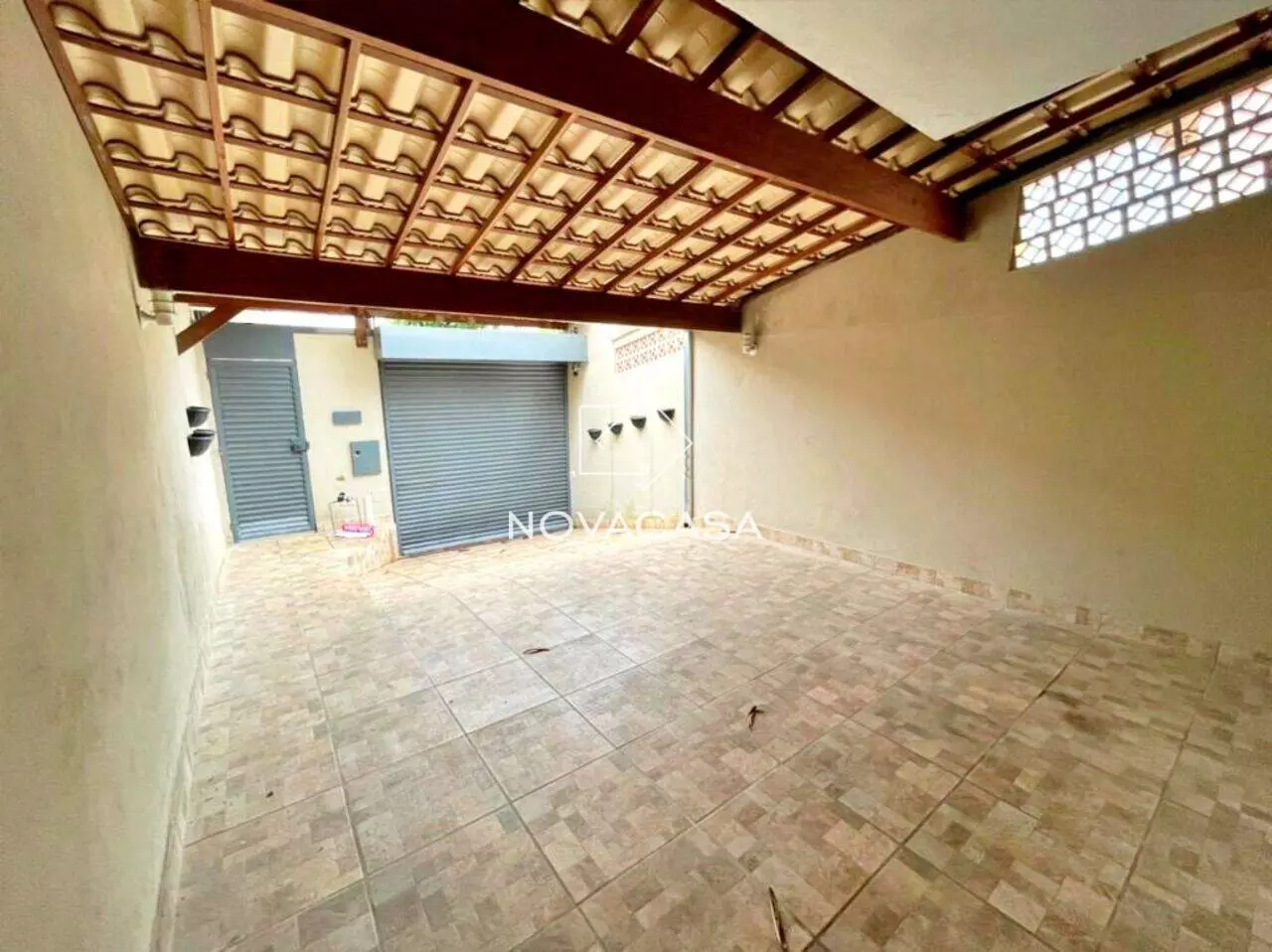 Imagem Casa com 3 Quartos à Venda, 85 m² em Heliópolis - Belo Horizonte Imagem Casa com 3 Quartos à Venda, 85 m² em Heliópolis - Belo Horizonte