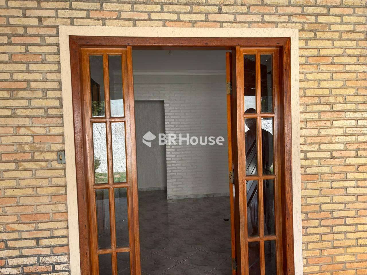 Imagem Casa de Condomínio com 3 Quartos à Venda, 250 m² em - Imagem Casa de Condomínio com 3 Quartos à Venda, 250 m² em -