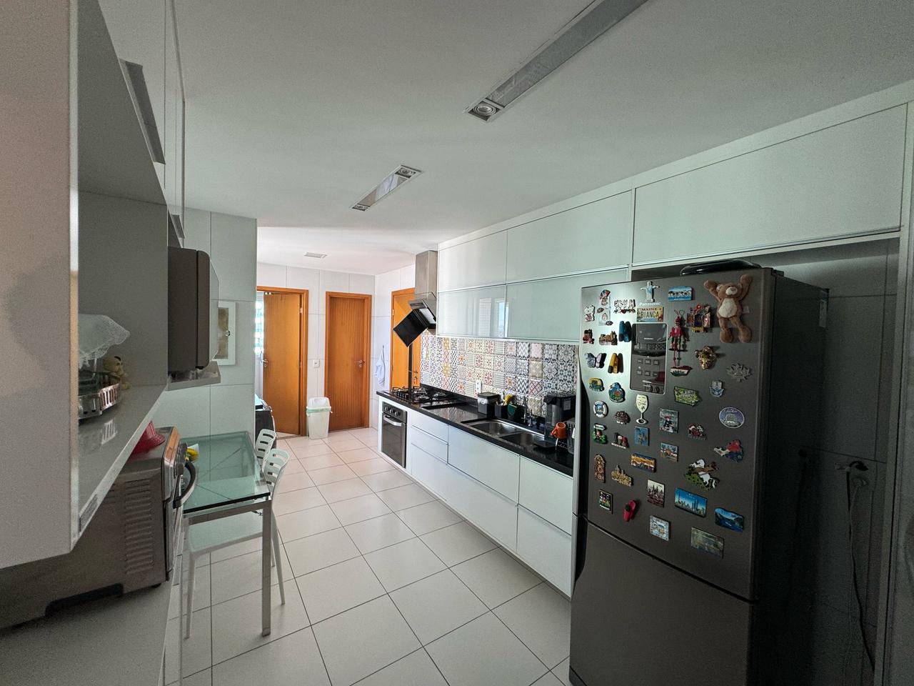 Imagem Apartamento com 4 Quartos à Venda, 200 m² em Pituaçu - Salvador Imagem Apartamento com 4 Quartos à Venda, 200 m² em Pituaçu - Salvador