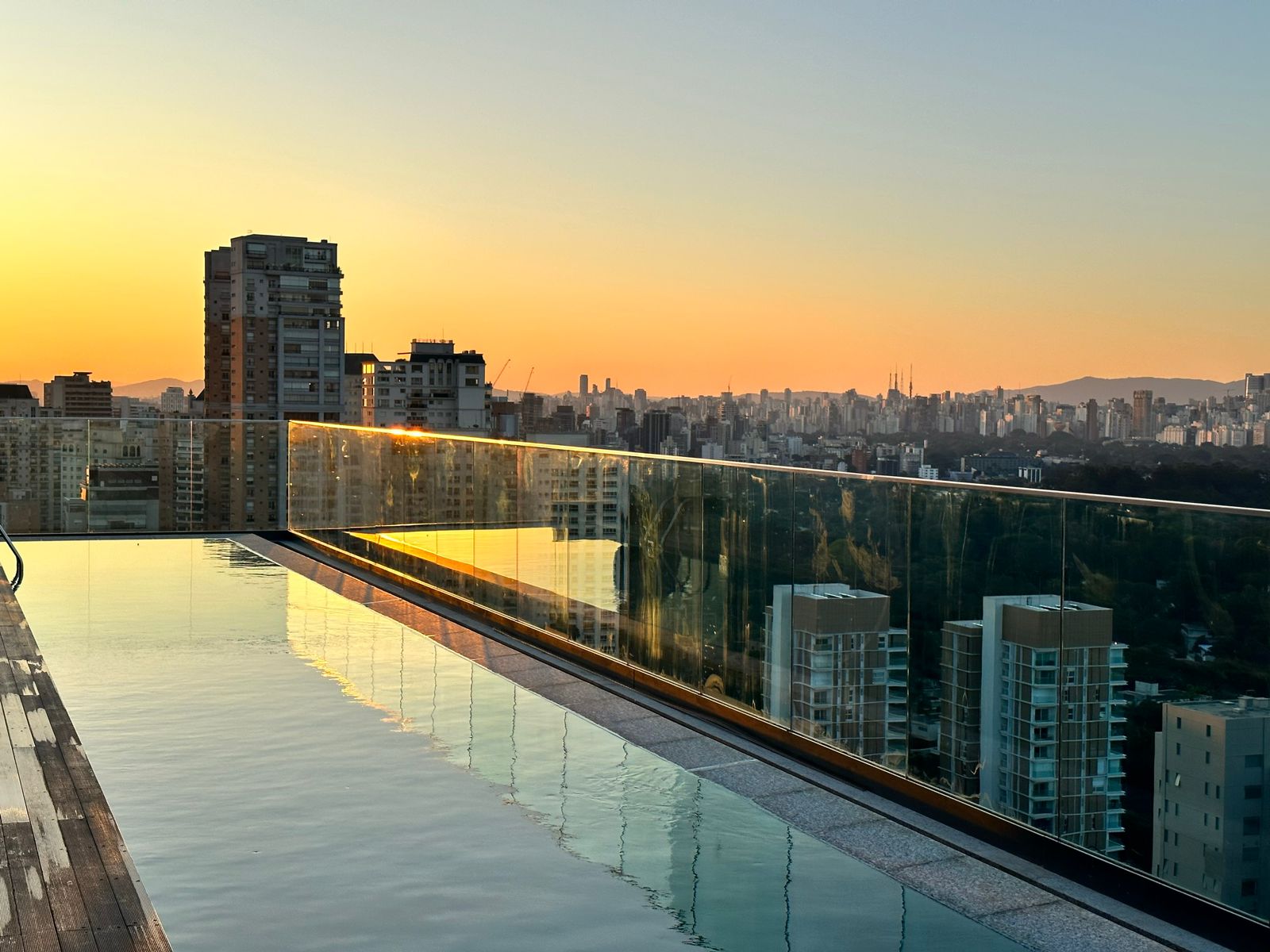 Imagem Apartamento com 1 Quarto à Venda, 40 m²em Moema - São Paulo Imagem Apartamento com 1 Quarto à Venda, 40 m²em Moema - São Paulo