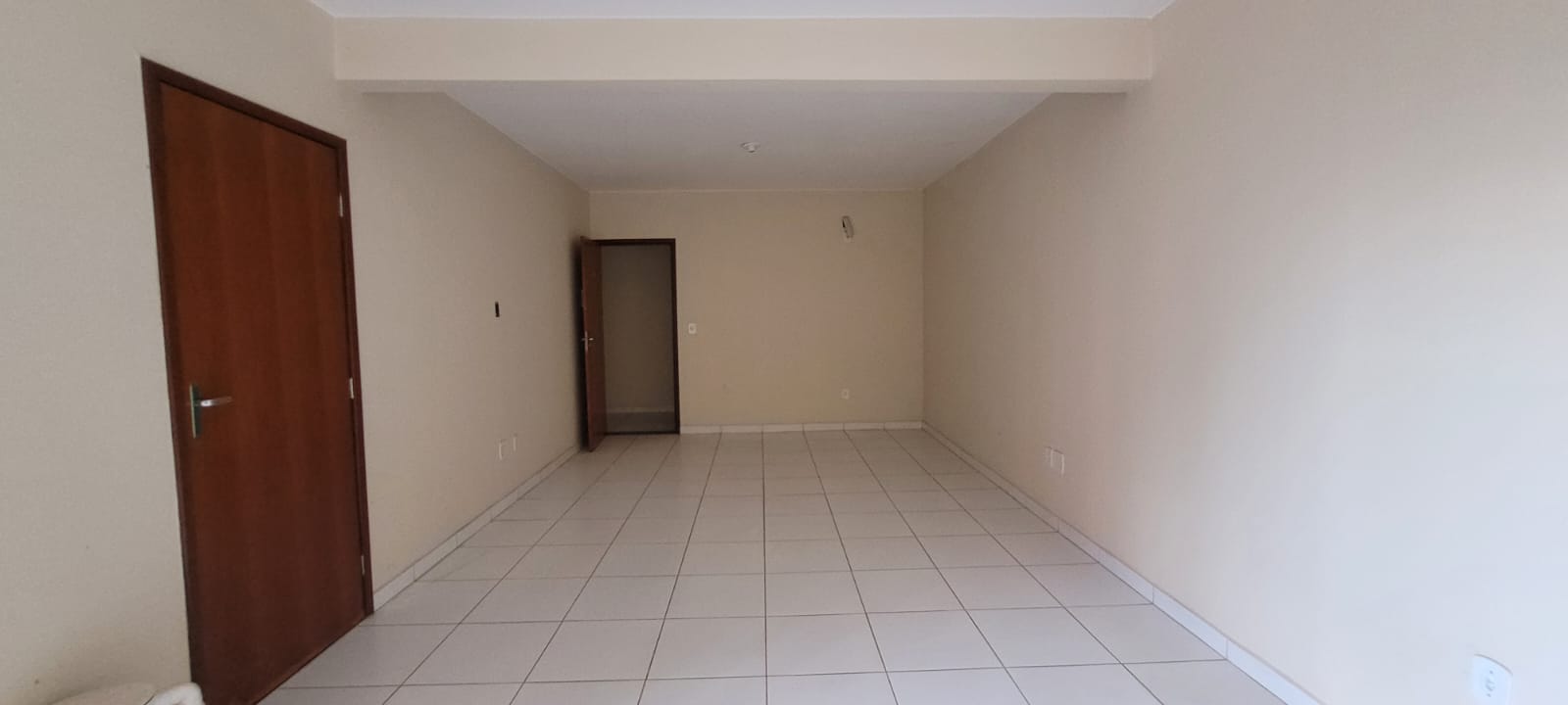 Imagem Ponto Comercial à Venda, 195 m²em Samambaia Sul (Samambaia) - Brasília