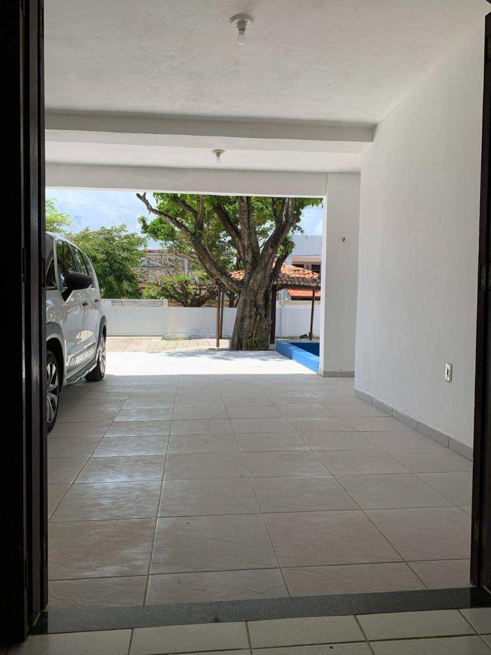Imagem Casa com 5 Quartos à Venda, 300 m² em Camboinha - Cabedelo Imagem Casa com 5 Quartos à Venda, 300 m² em Camboinha - Cabedelo