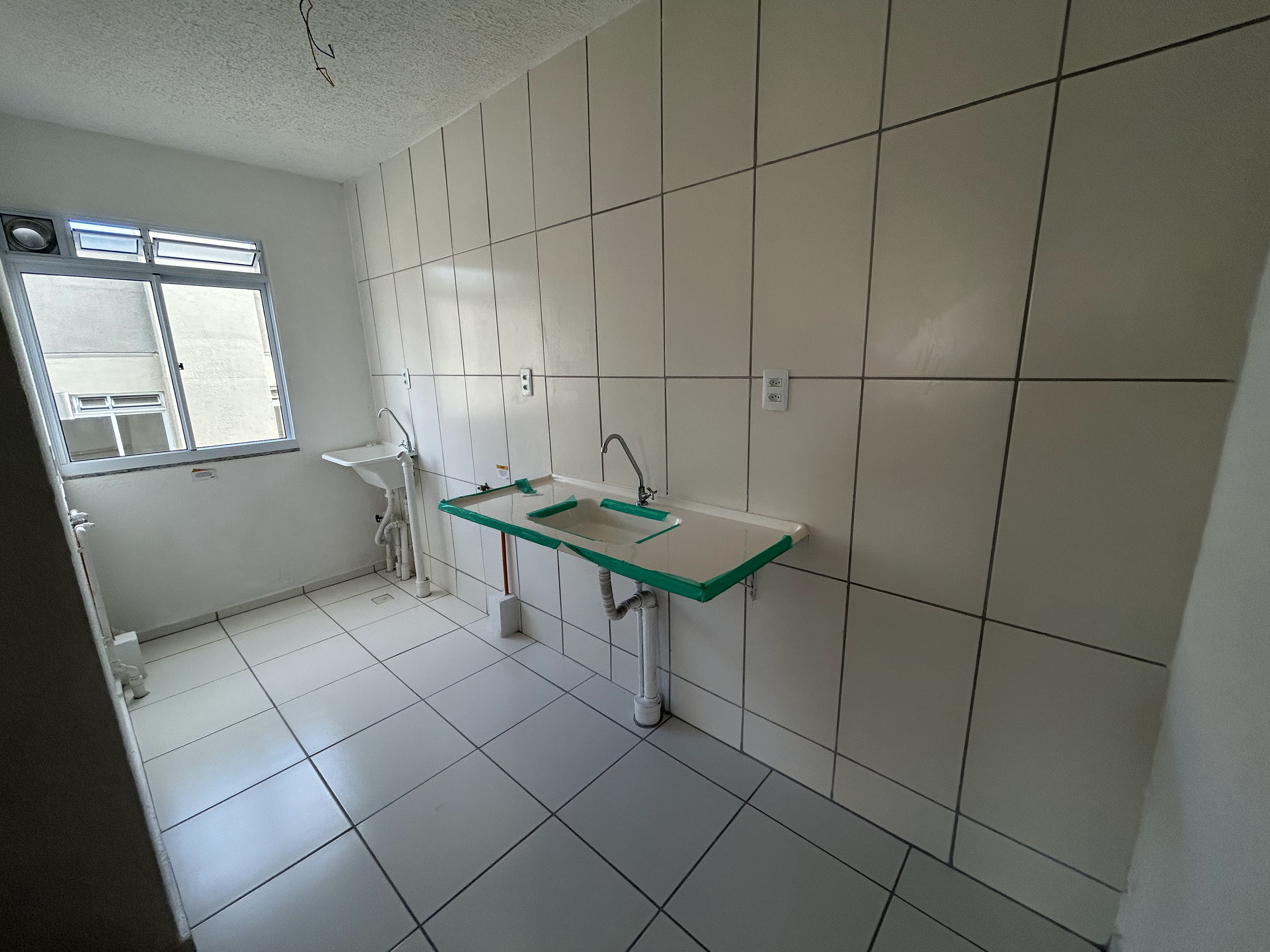Imagem Apartamento com 2 Quartos à Venda ou Locação, 44 m² em Campo Grande - Rio de Janeiro