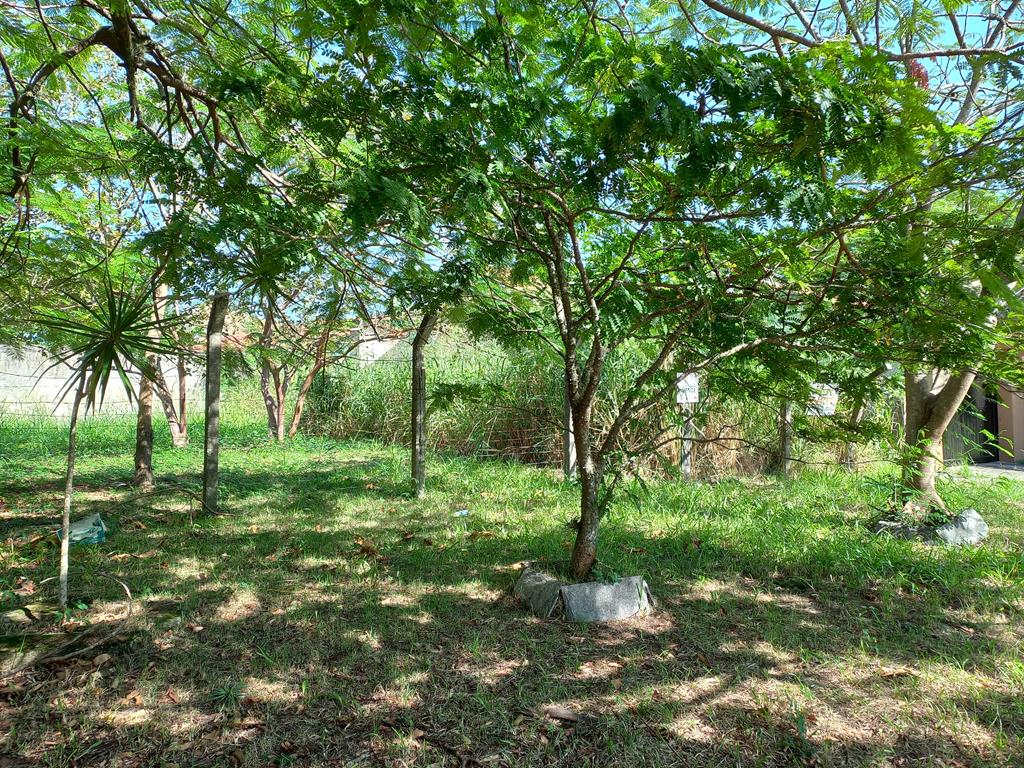 Imagem Terreno à Venda, 357 m²em Itaipu - Niterói