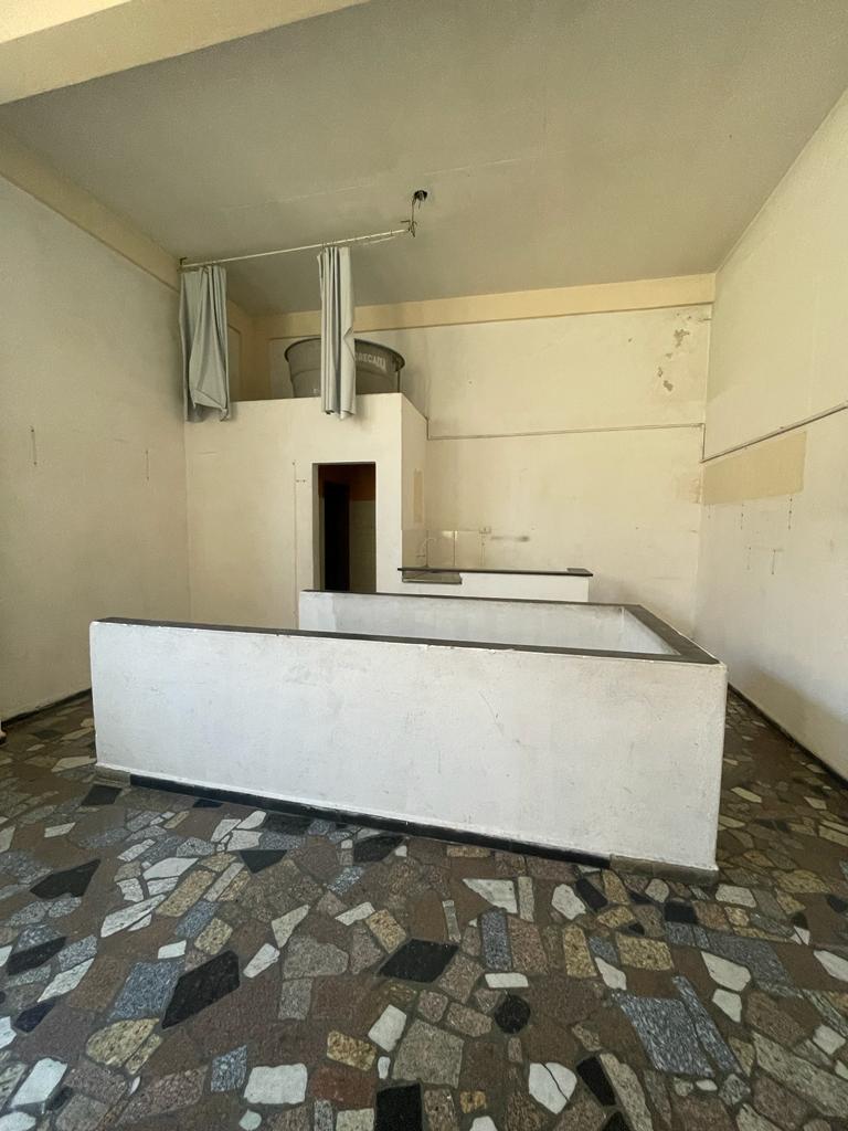 Imagem Loja para Alugar, 180 m²em Cocaia - Guarulhos