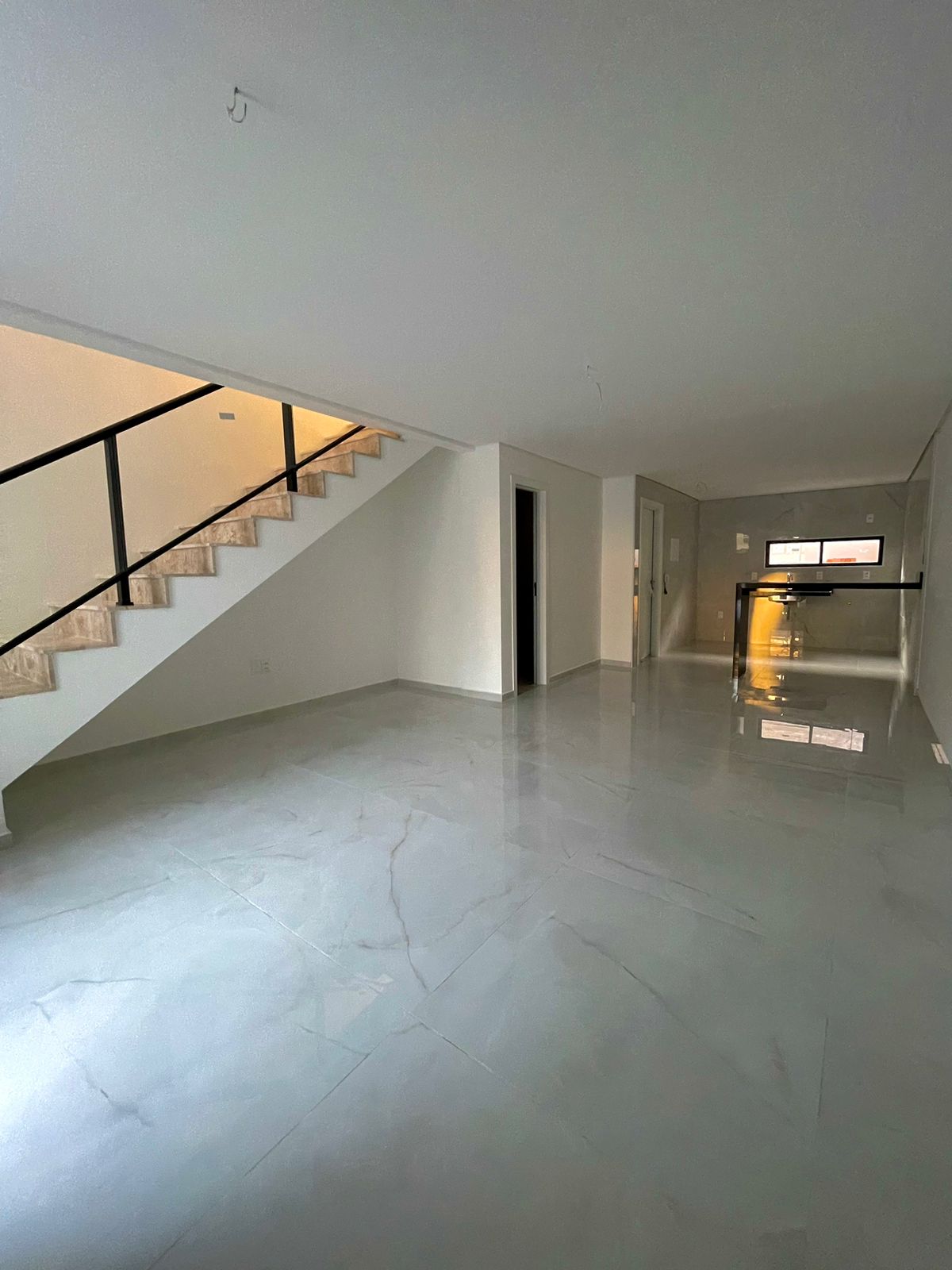 Imagem Casa com 3 Quartos à Venda, 120 m²em Pires Façanha - Eusébio Imagem Casa com 3 Quartos à Venda, 120 m²em Pires Façanha - Eusébio