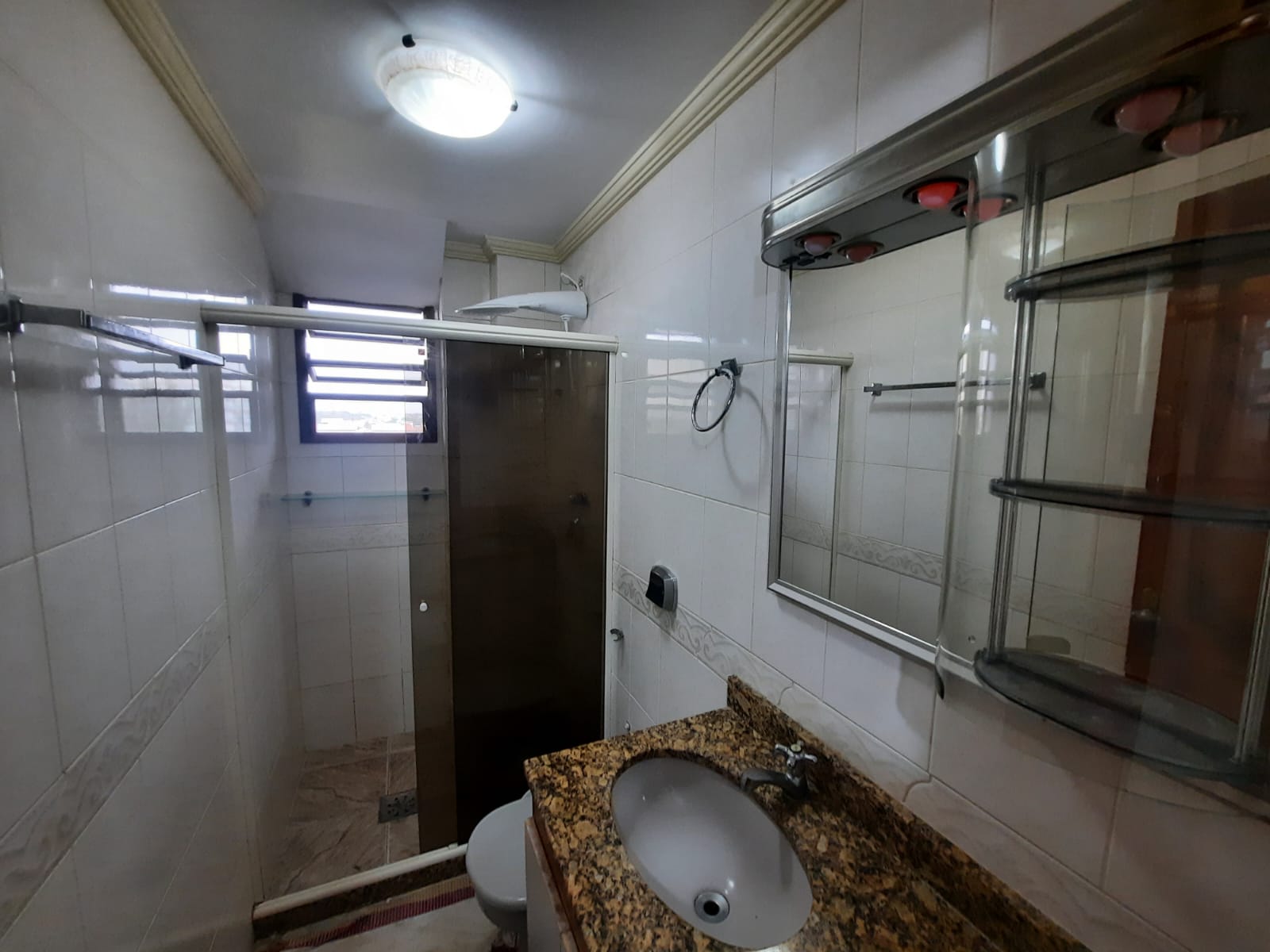 Imagem Apartamento com 2 Quartos à Venda, 85 m²em Braga - Cabo Frio