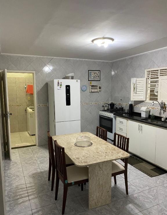 Imagem Casa com 4 Quartos à Venda, 176 m²em Mangabeira - João Pessoa