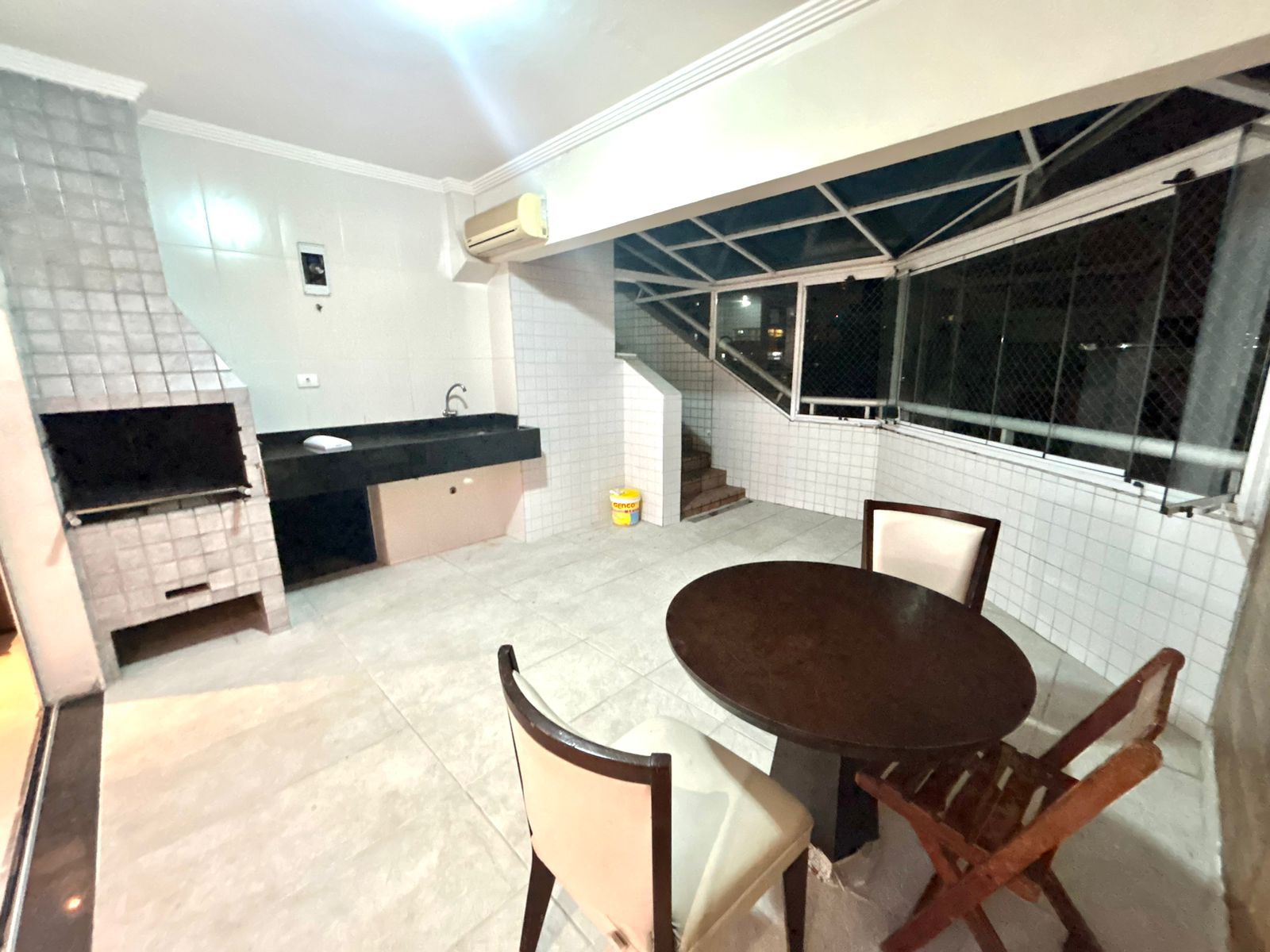 Imagem Apartamento com 3 Quartos à Venda, 295 m²em Canto do Forte - Praia Grande Imagem Apartamento com 3 Quartos à Venda, 295 m²em Canto do Forte - Praia Grande