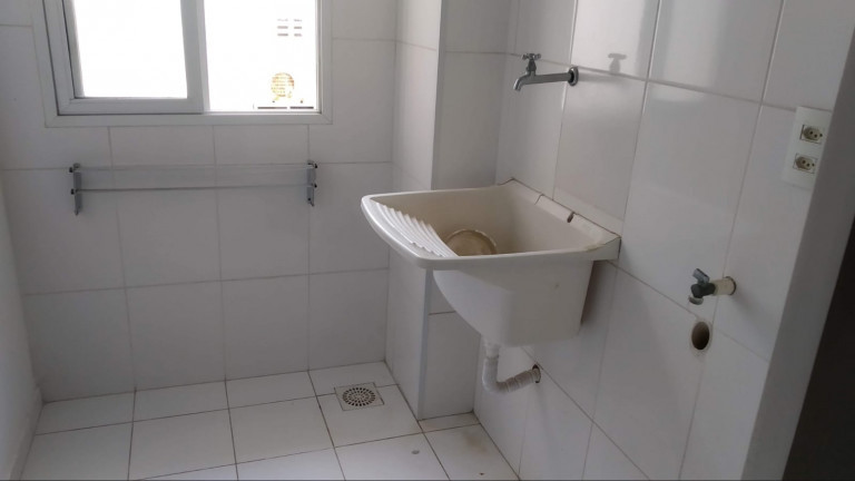 Imagem Apartamento com 3 Quartos para Alugar, 1 m² em Recanto dos Vinhais - São Luís Imagem Apartamento com 3 Quartos para Alugar, 1 m² em Recanto dos Vinhais - São Luís