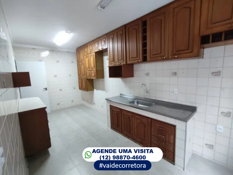 Imagem Casa com 3 Quartos à Venda, 140 m²em Bosque dos Eucaliptos - São José dos Campos