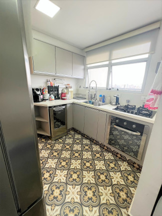 Imagem Apartamento com 2 Quartos à Venda,  em Vila Gumercindo - São Paulo