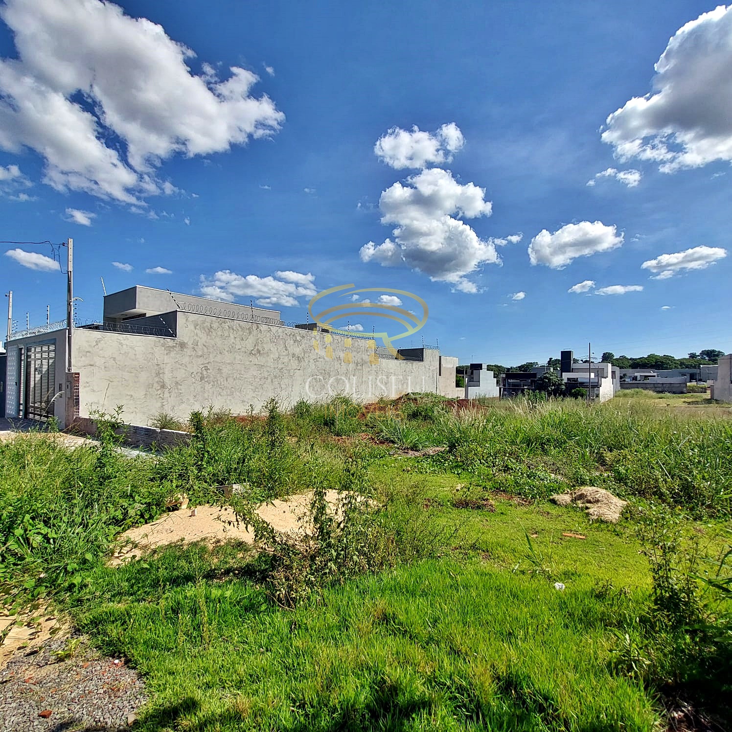 Imagem Terreno à Venda, 200 m²em Bom Jardim - Maringá