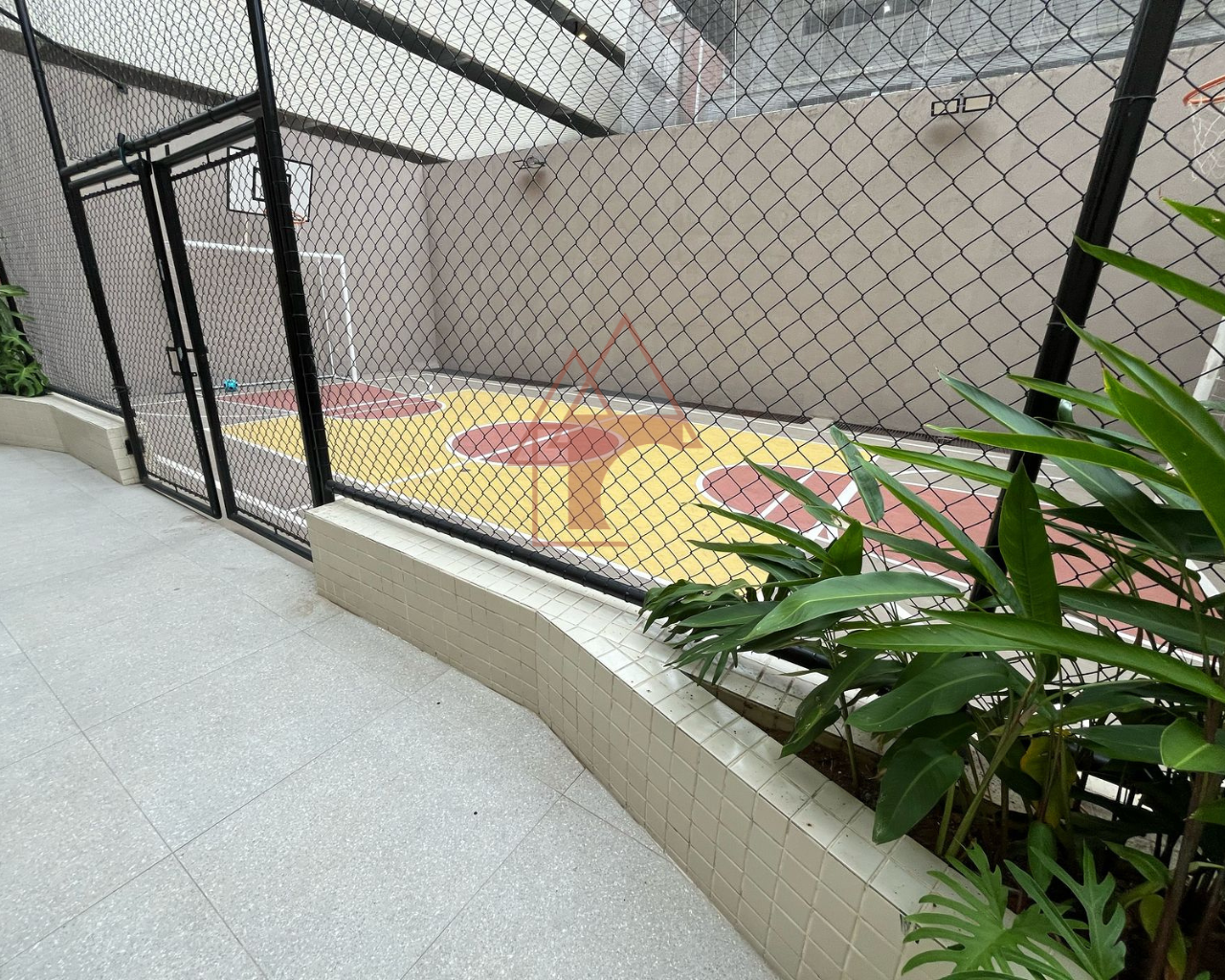 Imagem Apartamento com 2 Quartos à Venda, 75 m² em José Menino - Santos