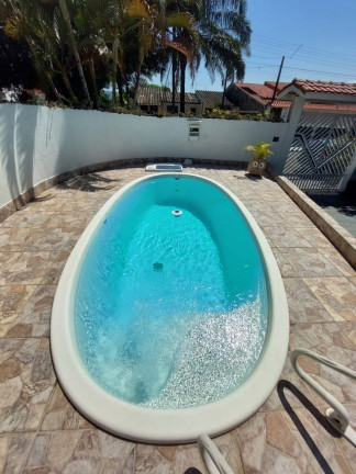 Imagem Casa com 3 Quartos à Venda, 182 m² em Centro - Peruíbe