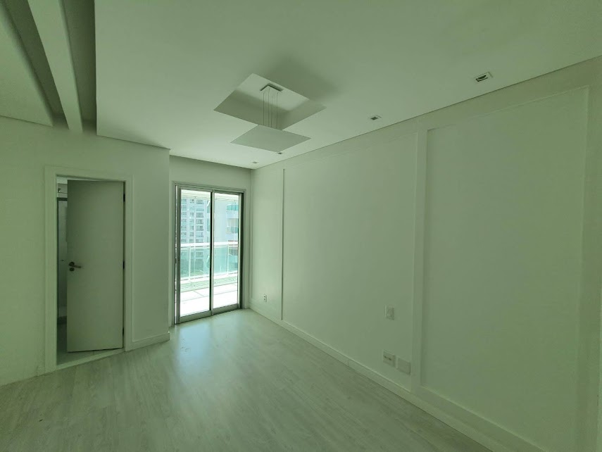 Imagem Apartamento com 4 Quartos à Venda, 402 m²em Barra da Tijuca - Rio de Janeiro