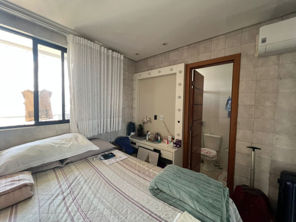 Imagem Apartamento com 4 Quartos à Venda, 260 m² em Umarizal - Belém