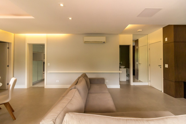 Imagem Apartamento com 3 Quartos à Venda, 125 m² em Hugo Lange - Curitiba Imagem Apartamento com 3 Quartos à Venda, 125 m² em Hugo Lange - Curitiba