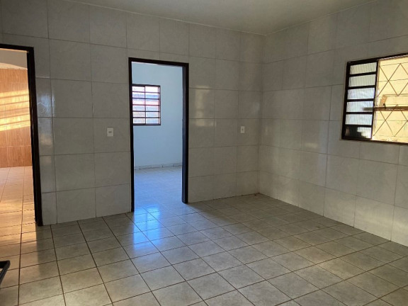 Imagem Casa com 3 Quartos à Venda, 242 m² em Setor Cândida de Morais - Goiânia Imagem Casa com 3 Quartos à Venda, 242 m² em Setor Cândida de Morais - Goiânia