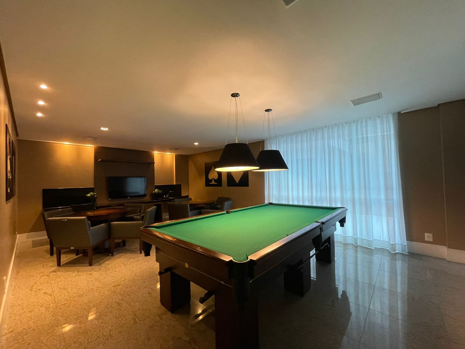 Imagem Apartamento com 3 Quartos à Venda, 12 m²em Centro - Florianópolis